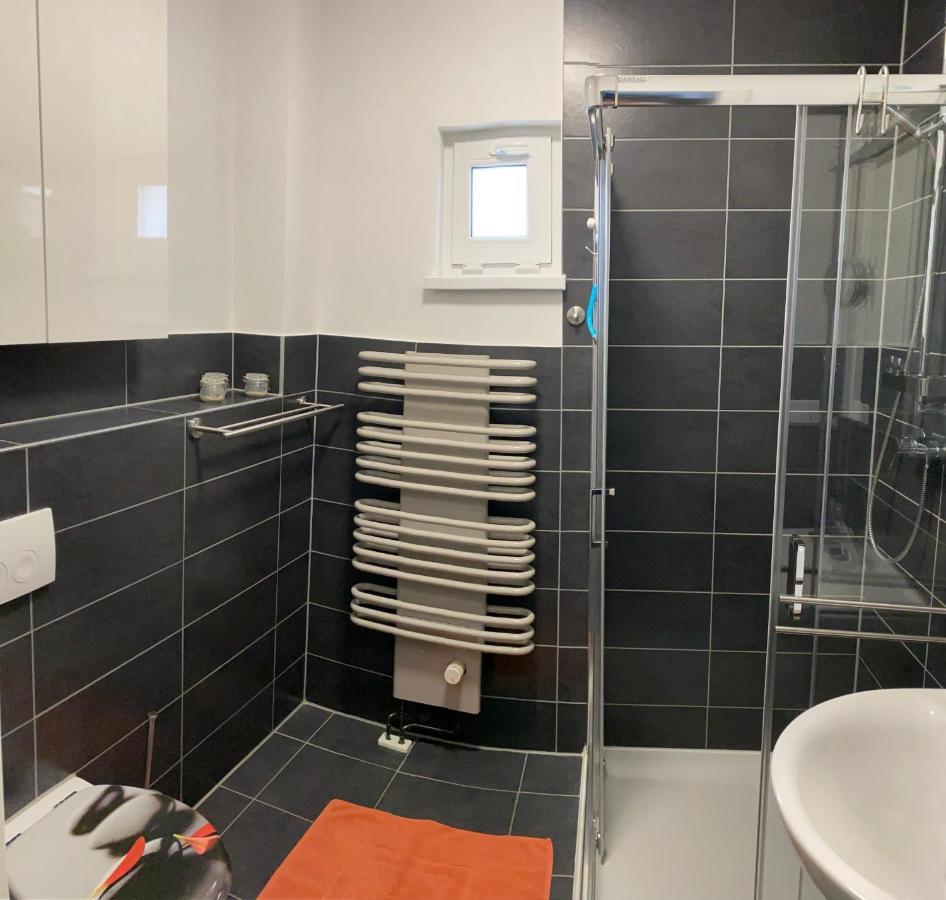 Hafenmeister Ferienwohnung Wiek auf Ruegen Exterior photo